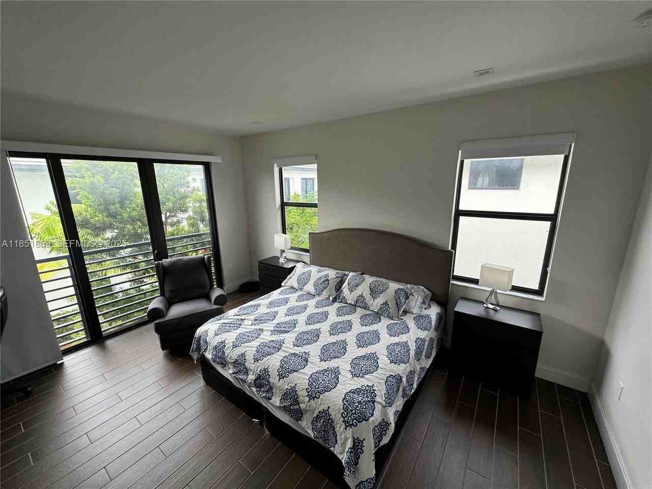 8283 Nw 47th Ln - Photo 4 of 8