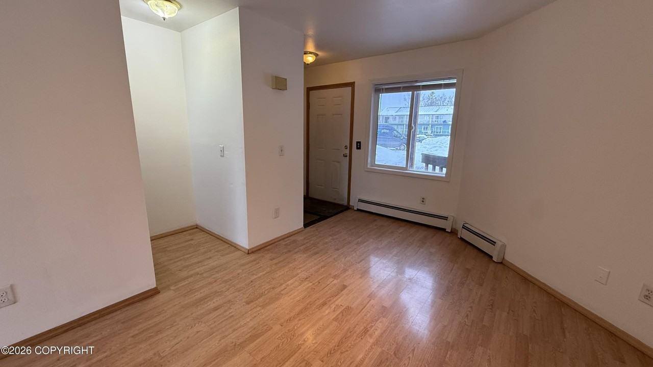 1464 W 25th Ave #8 - Photo 3 of 11