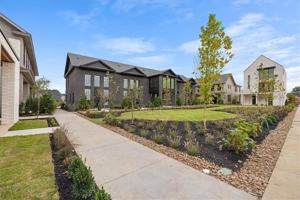 featured image of 4611 S 47th St