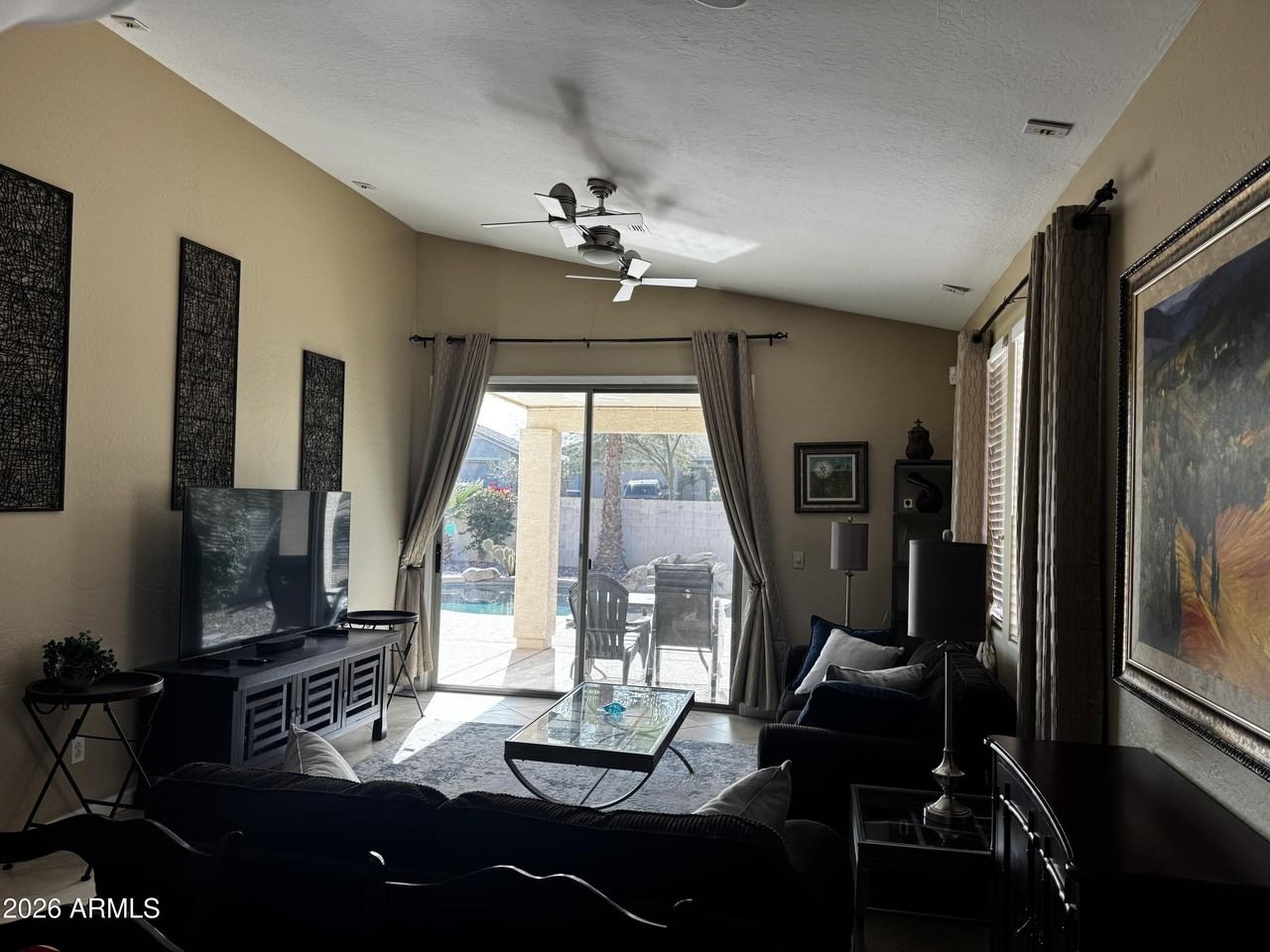 18131 W Canyon Ln - Photo 5 of 23