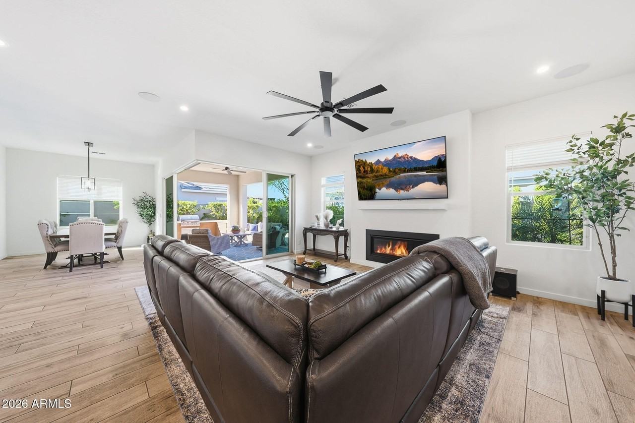 4416 E Roy Rogers Rd - Photo 7 of 50