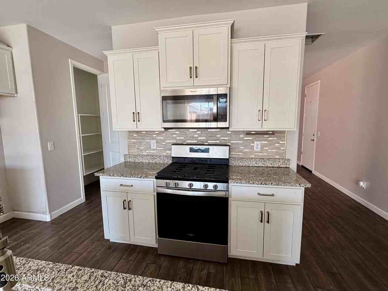 8531 W Pleasant Oak Way - Photo 4 of 50