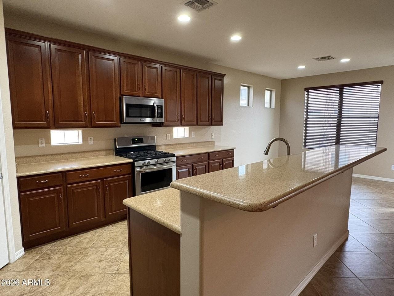 15685 W Glenrosa Ave - Photo 5 of 21