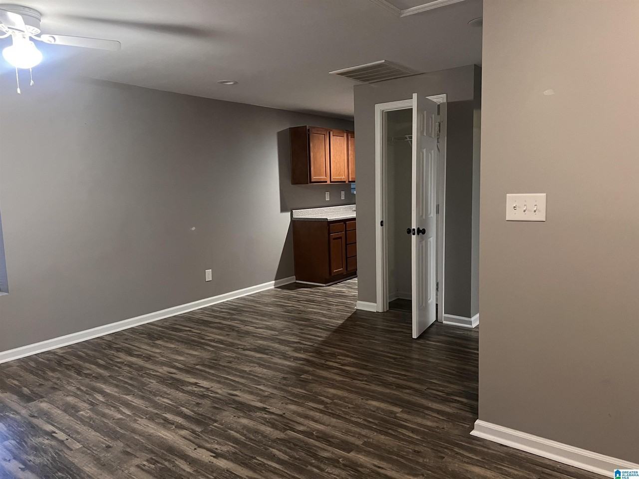 4222 4th Ave S - Photo 2 of 2