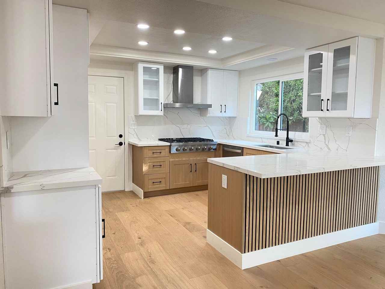 11 Paddock Ct - Photo 5 of 34