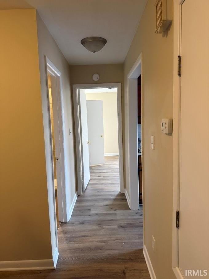 223 E Winslow Rd #1 - Photo 3 of 7