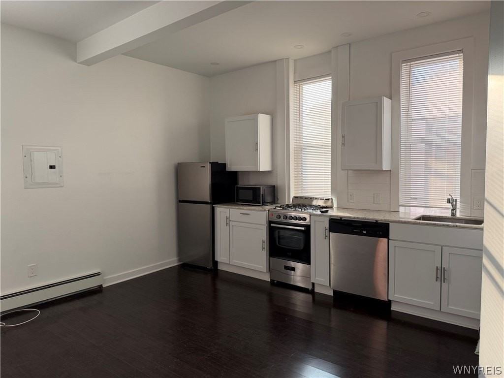 58 Trinity Pl #7 - Photo 3 of 9