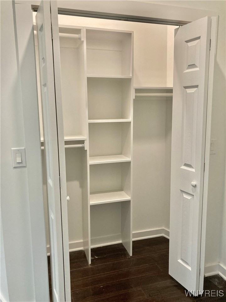 58 Trinity Pl #7 - Photo 6 of 9