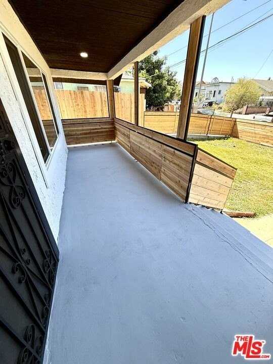 3215 Winter St - Photo 5 of 19