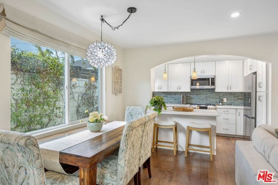 1039 26th St Unit B #B - Photo 7 of 28