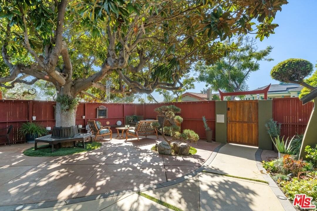 5008 Valley Ridge Ave - Photo 4 of 28