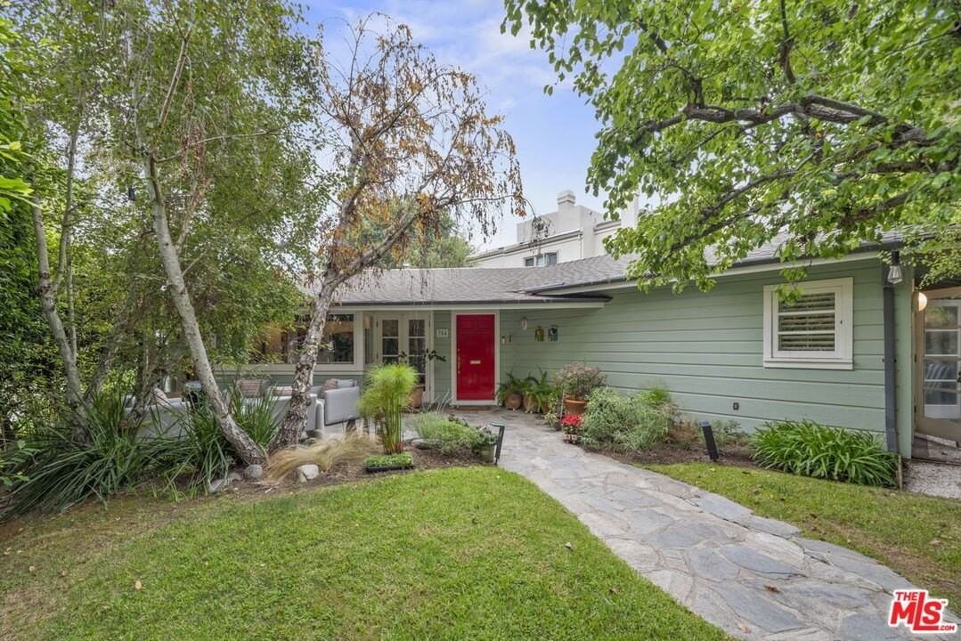 354 14th St - Photo 2 of 37