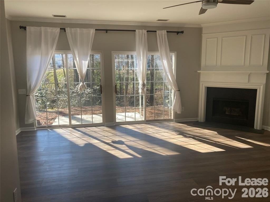 6639 Rothchild Dr - Photo 3 of 12