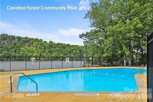 630 Pinelake Dr - Photo 4 of 10