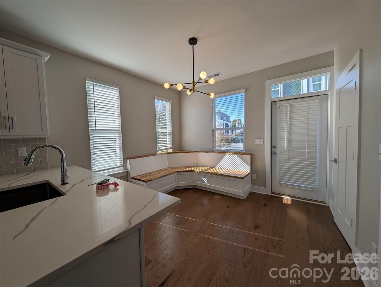 2322 Elizabeth Mill Pl - Photo 7 of 30