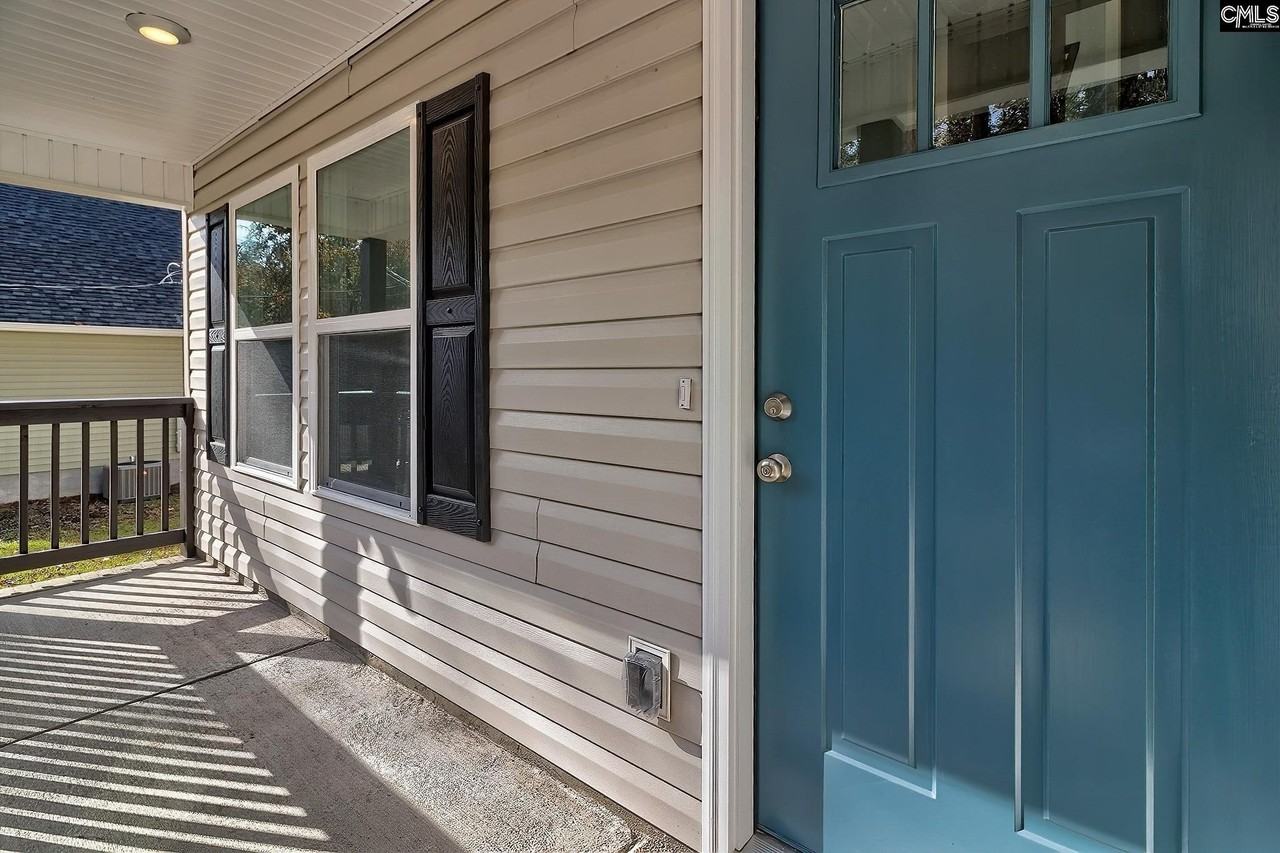 209 Lynch Ln - Photo 2 of 17