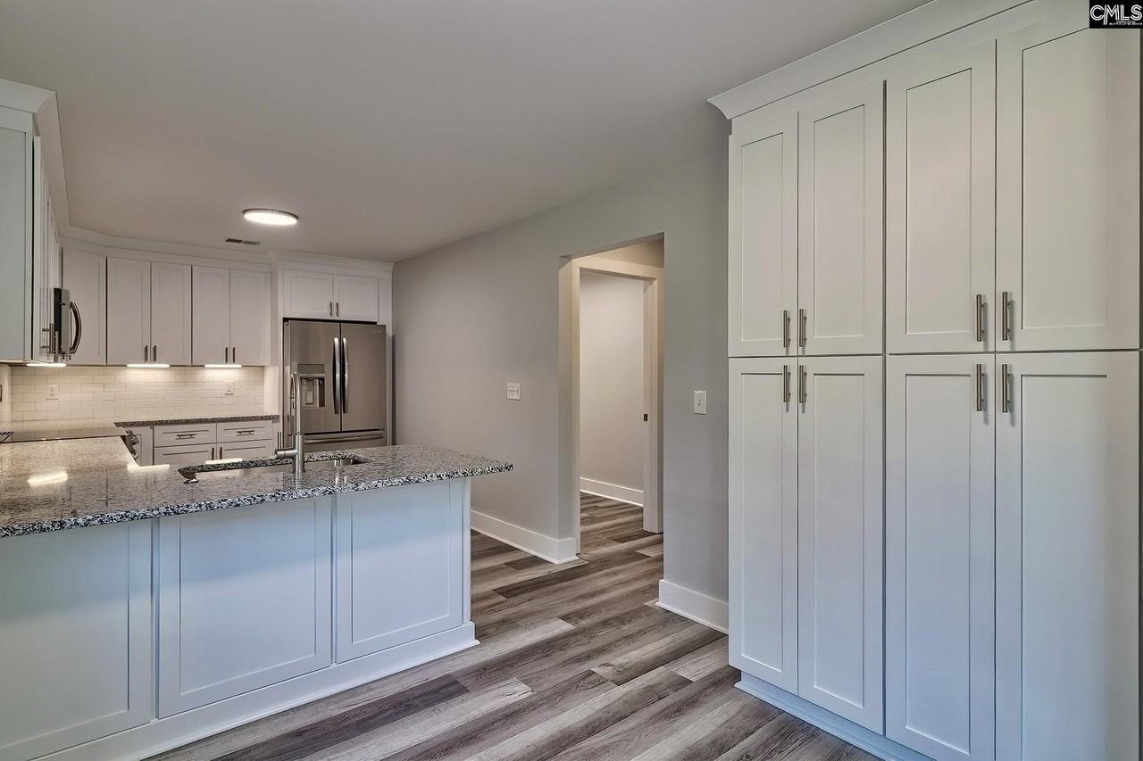 209 Lynch Ln - Photo 6 of 17