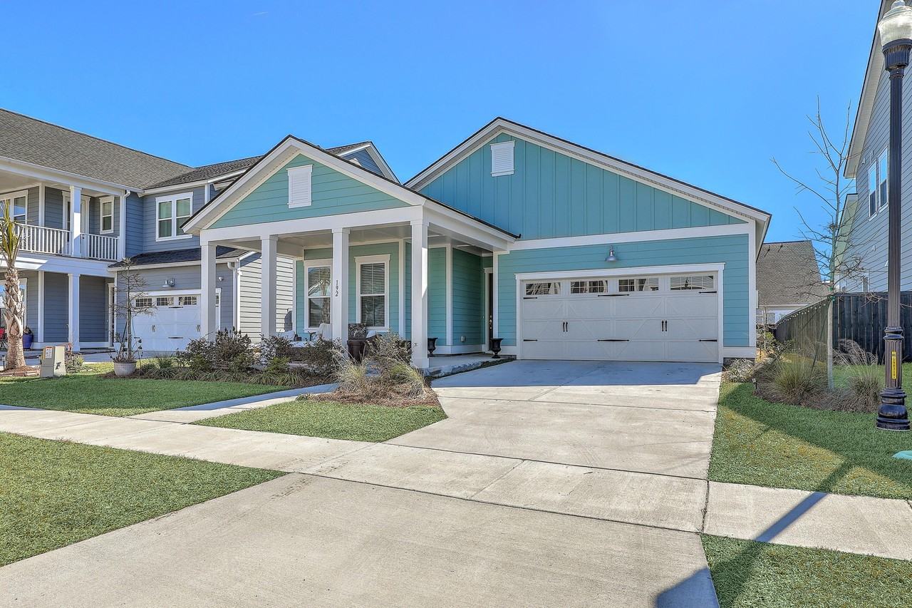 192 Steepbrook Dr - Photo 2 of 25