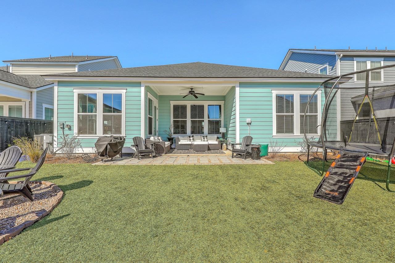 192 Steepbrook Dr - Photo 5 of 25