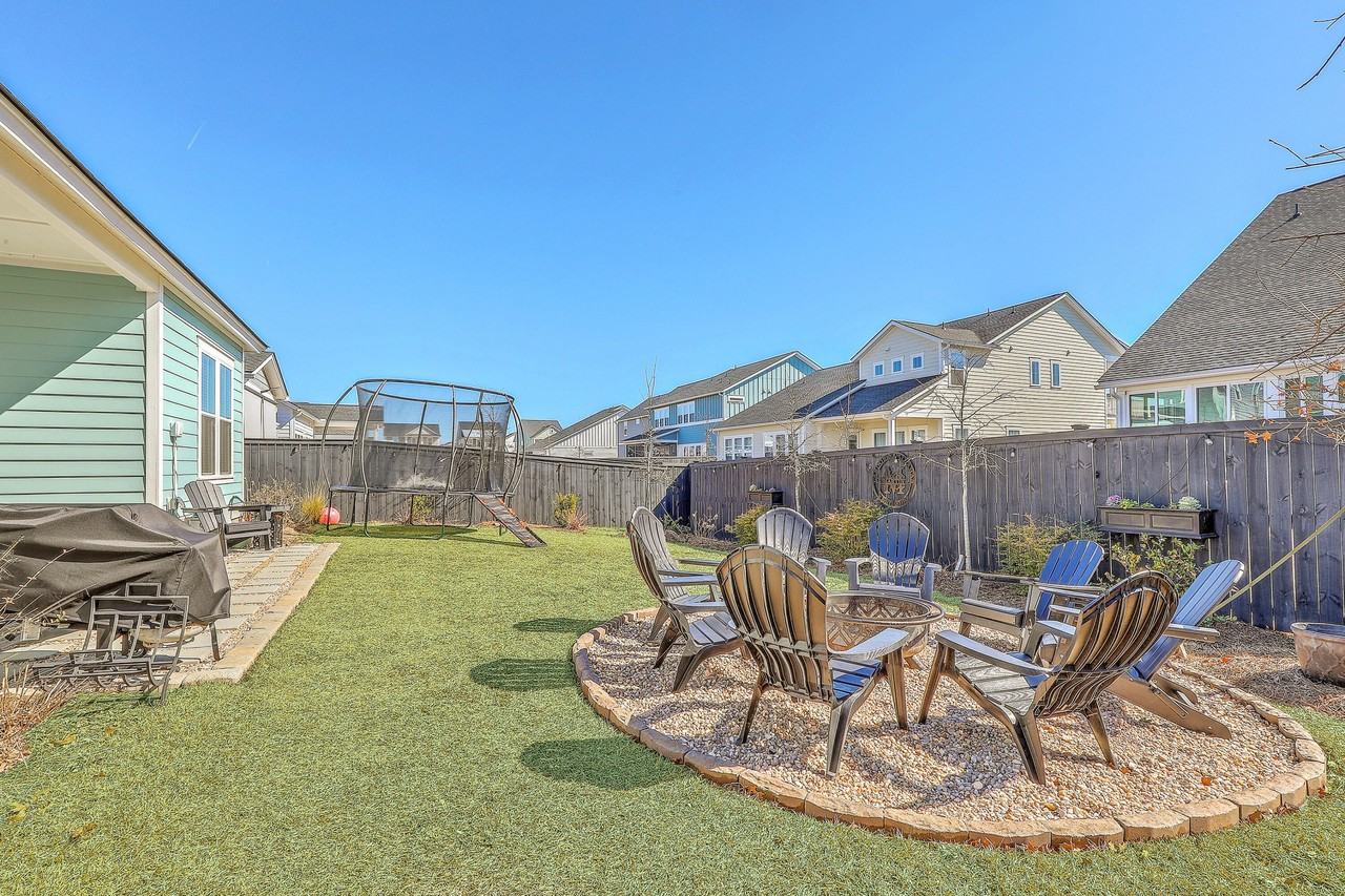 192 Steepbrook Dr - Photo 7 of 25