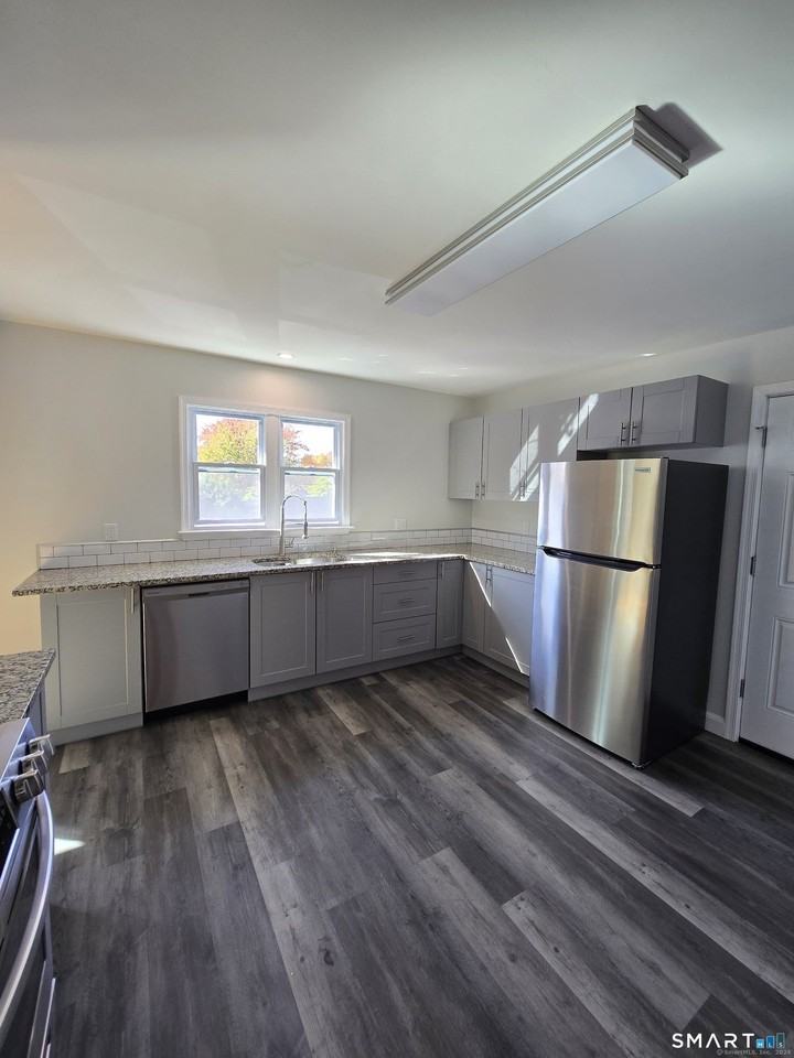 508 Garfield Ave - Photo 2 of 22