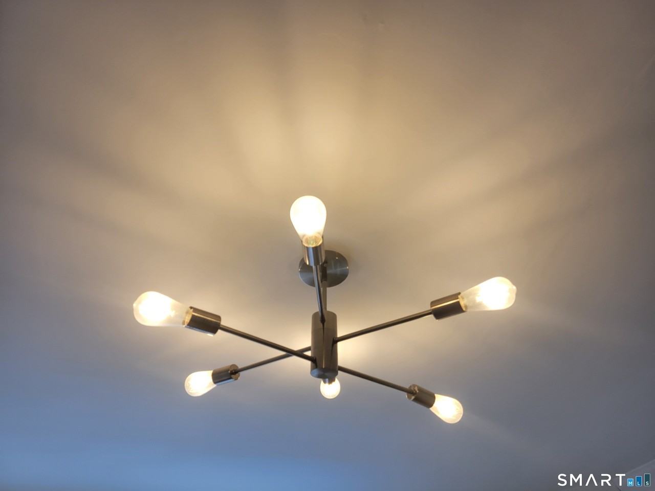 21 Quintard Ter 2nd Fl #2ndFL - Photo 5 of 17