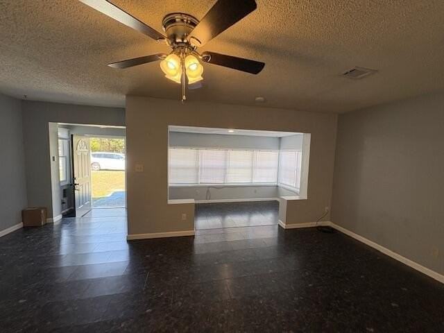 333 Edge Ave - Photo 4 of 19