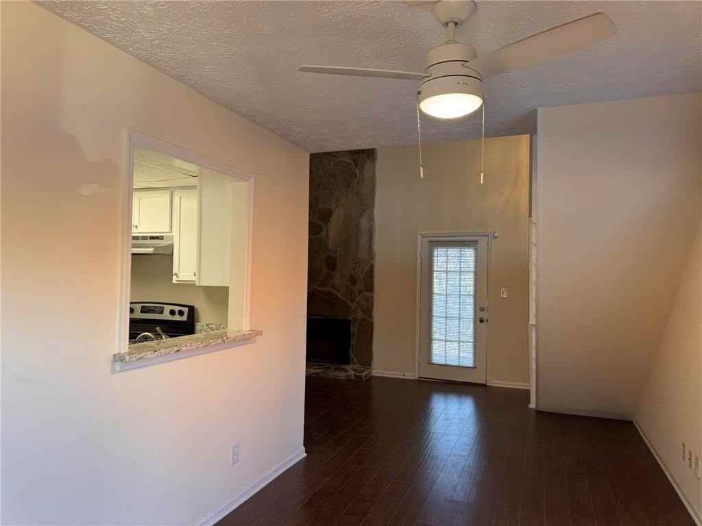 1717 Wynndowne Trl Se - Photo 3 of 36