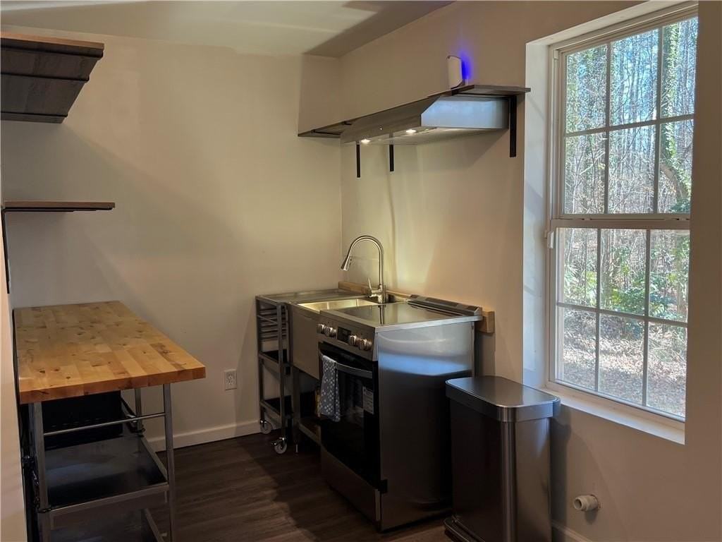 5485 Mercedes Dr - Photo 7 of 19