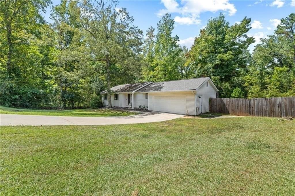 2967 Harold Dean Dr - Photo 3 of 23