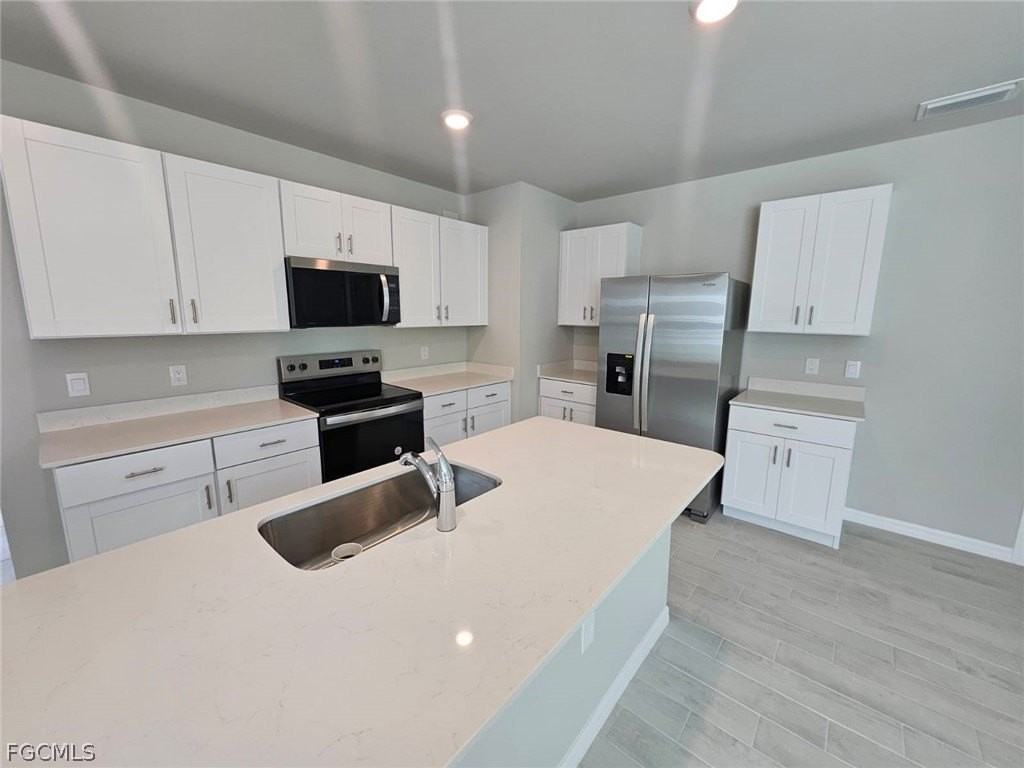 11162 Sunset Preserve Drive - Photo 4 of 30