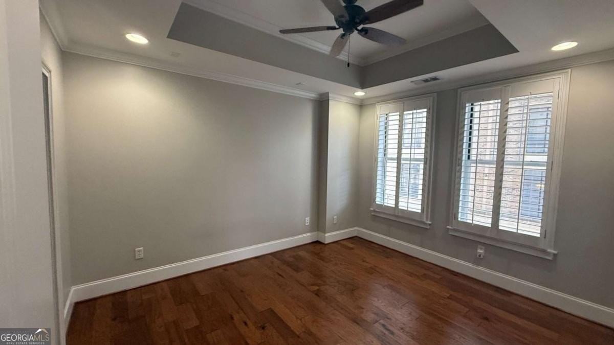 2255 Peachtree Rd Ne Unit 525 #525 - Photo 4 of 15