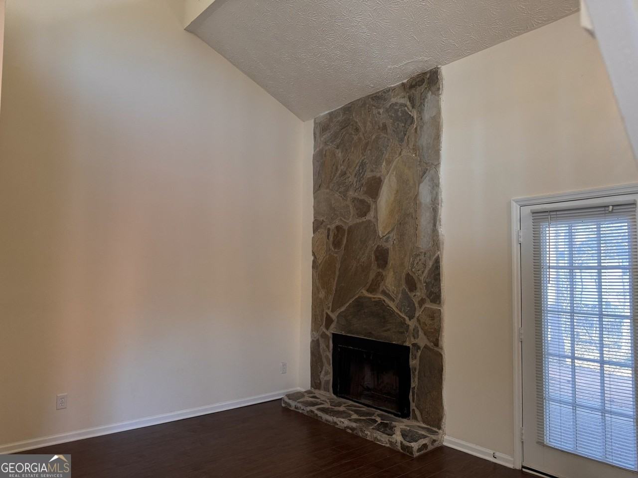 1717 Wynndowne Trl Se - Photo 4 of 36