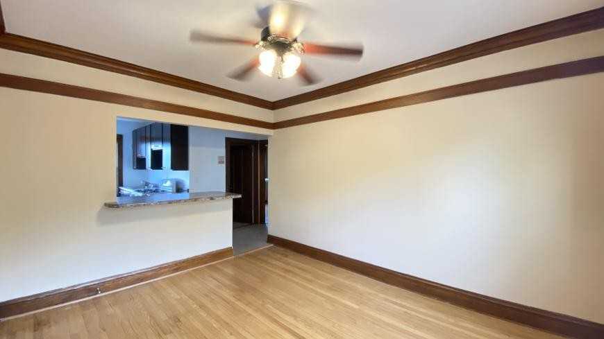 4451 W Dickens Ave - Photo 3 of 10