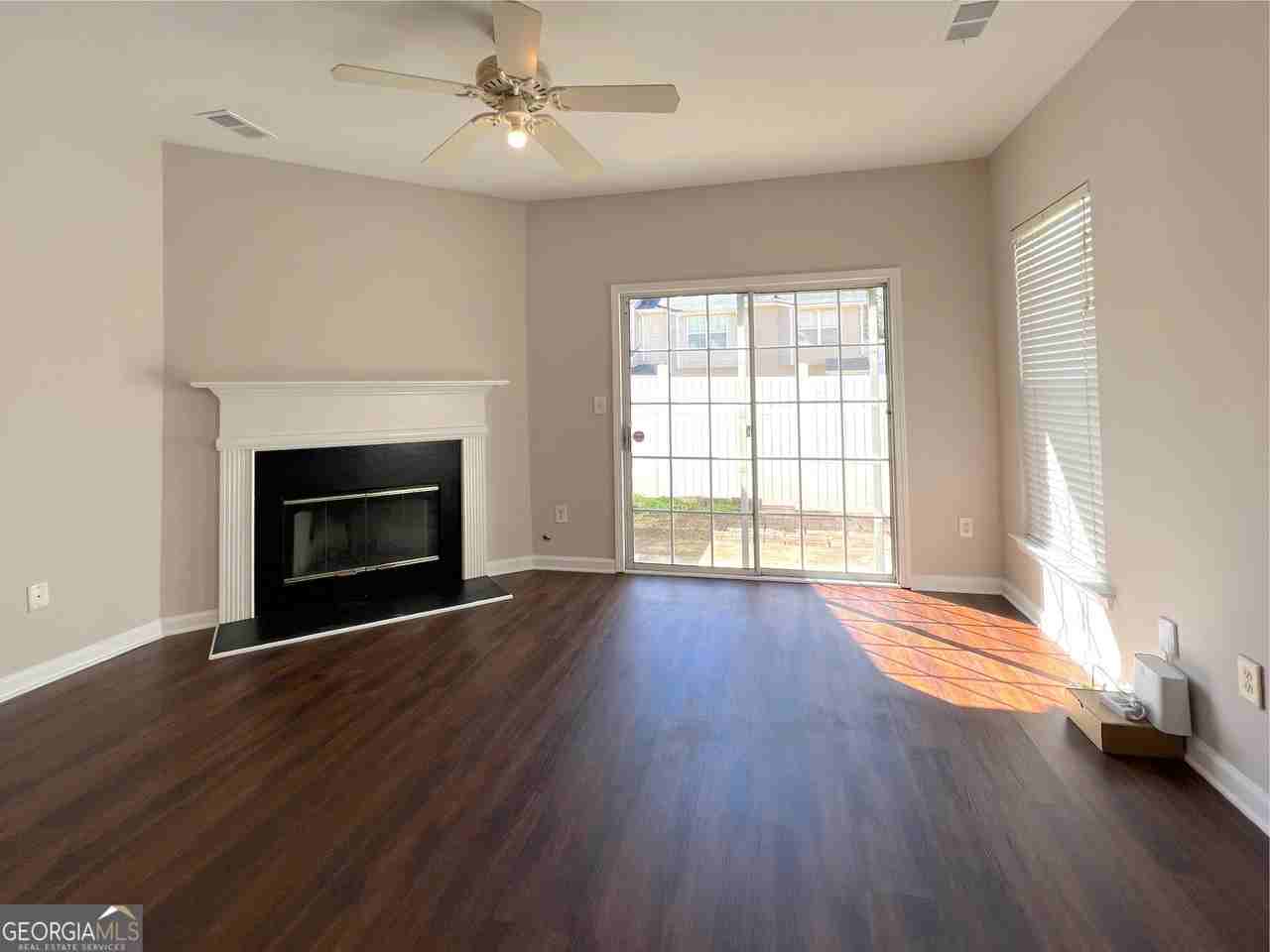 3361 Hidden Cove Cir - Photo 7 of 29