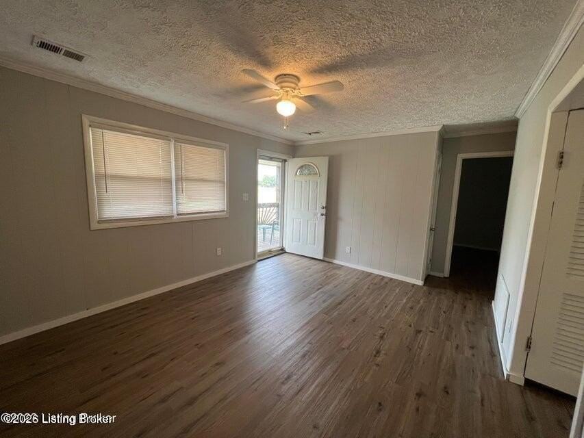 214 Halcyon Rd - Photo 3 of 7