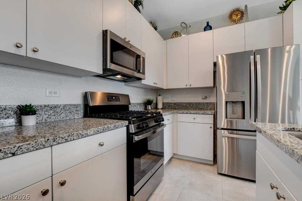 4307 Vantage Ridge Ave - Photo 4 of 14