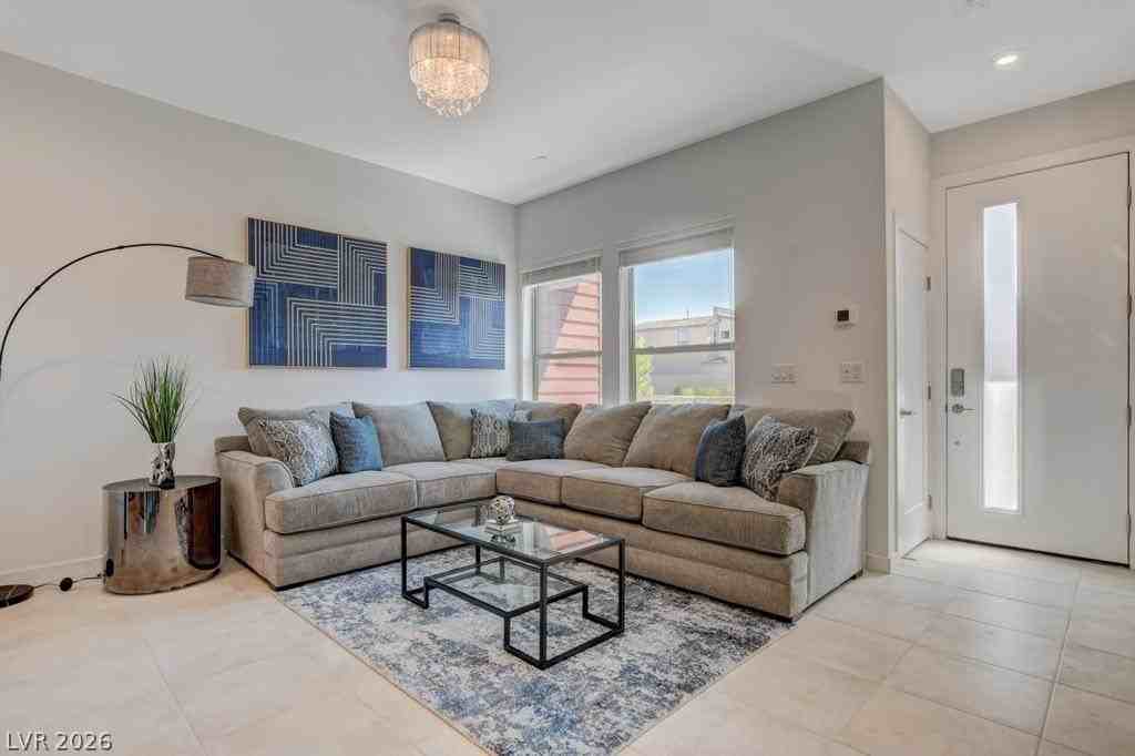 4307 Vantage Ridge Ave - Photo 5 of 14