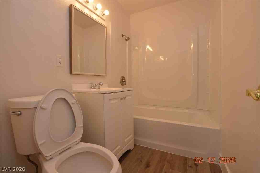 1458 Sombrero Dr #4 - Photo 6 of 7