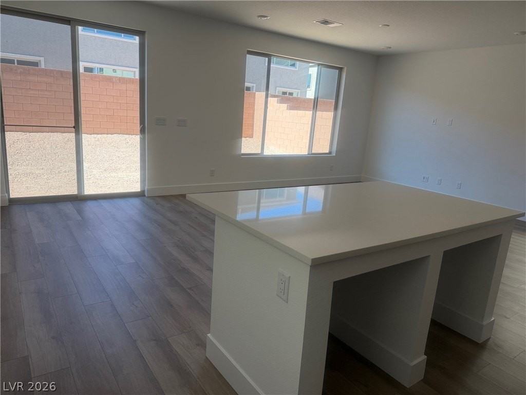 10253 Altavia Rock St - Photo 5 of 40