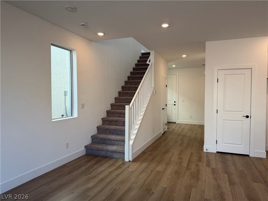 10253 Altavia Rock St - Photo 2 of 40