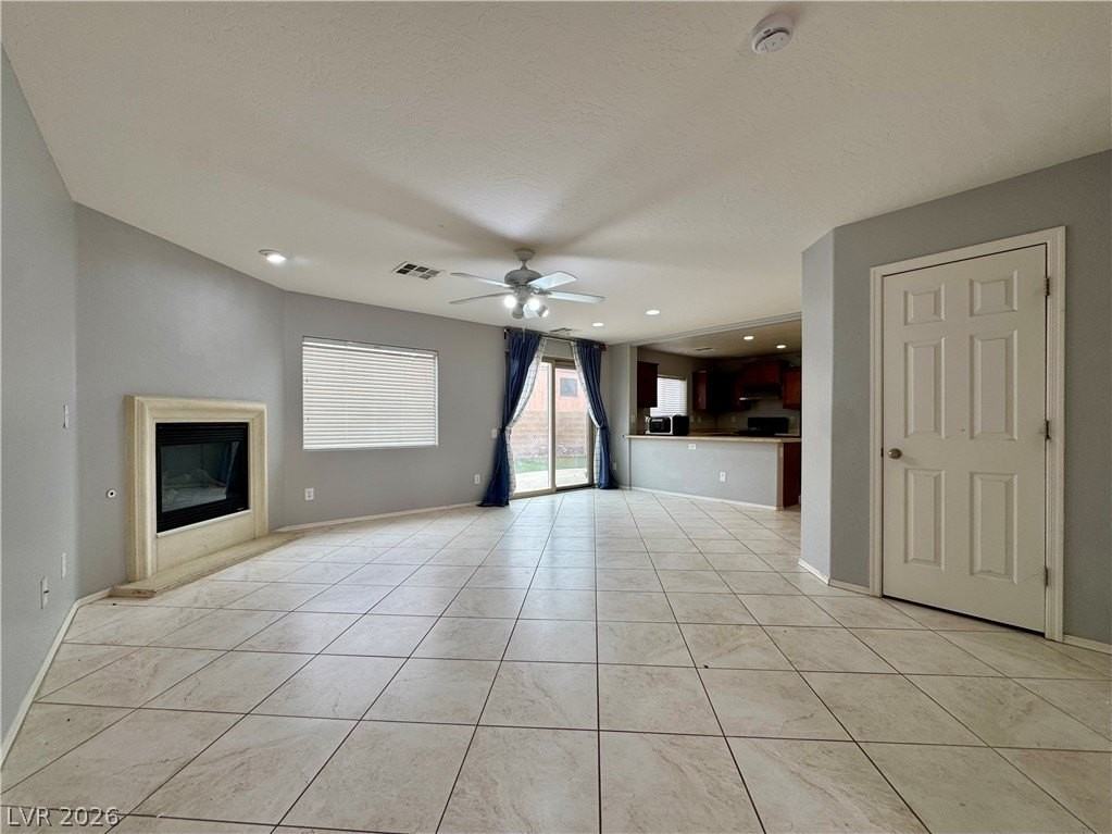 9116 Westchester Hill Ave - Photo 3 of 36