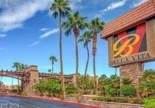 5061 River Glen Dr #72 - Photo 3 of 24