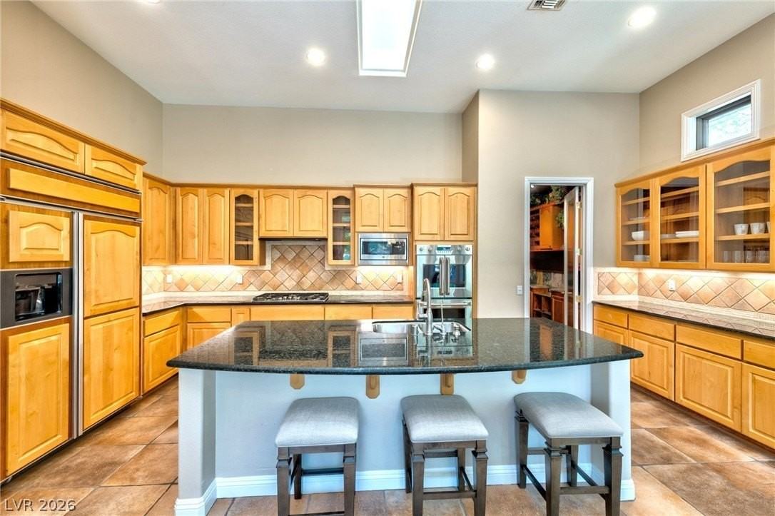 3 Regent Park Ct - Photo 5 of 30