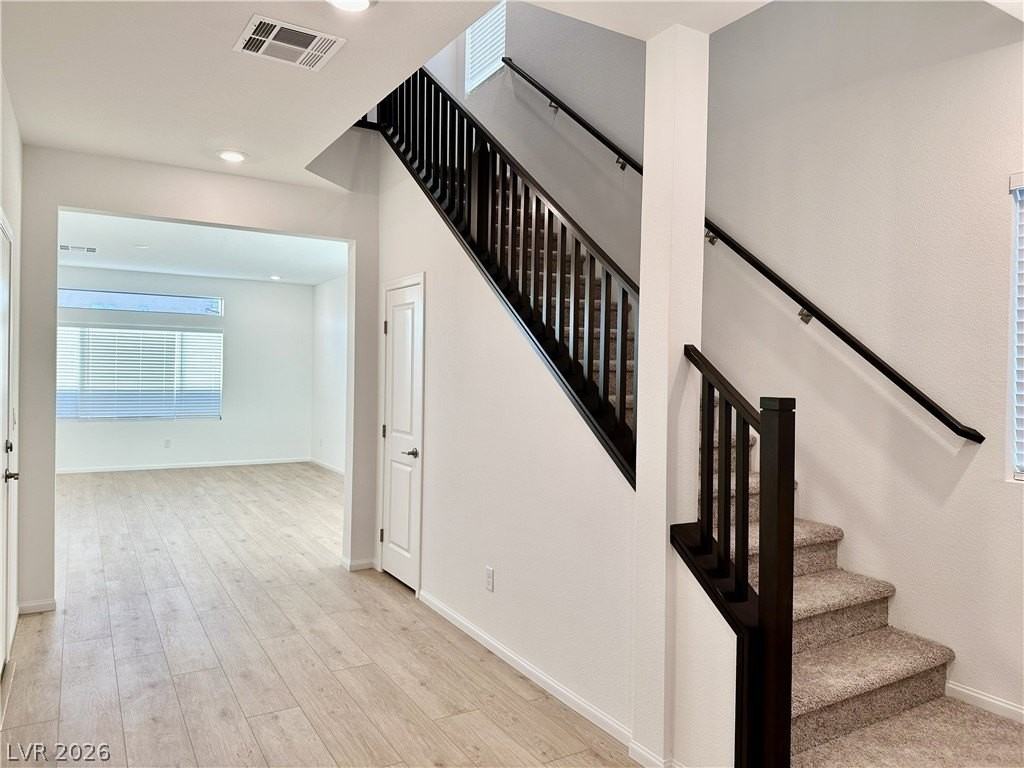 10355 S Bronco St - Photo 5 of 16