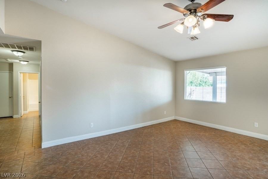 3130 Meadow Flower Ave - Photo 6 of 36