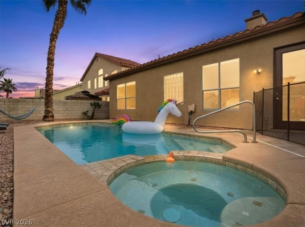 1562 Harwood Ave - Photo 3 of 50