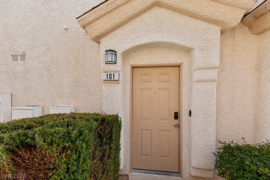 9333 Leaping Deer Pl #101 - Photo 5 of 28