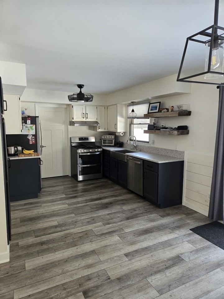 2344 E Textile Rd - Photo 6 of 10