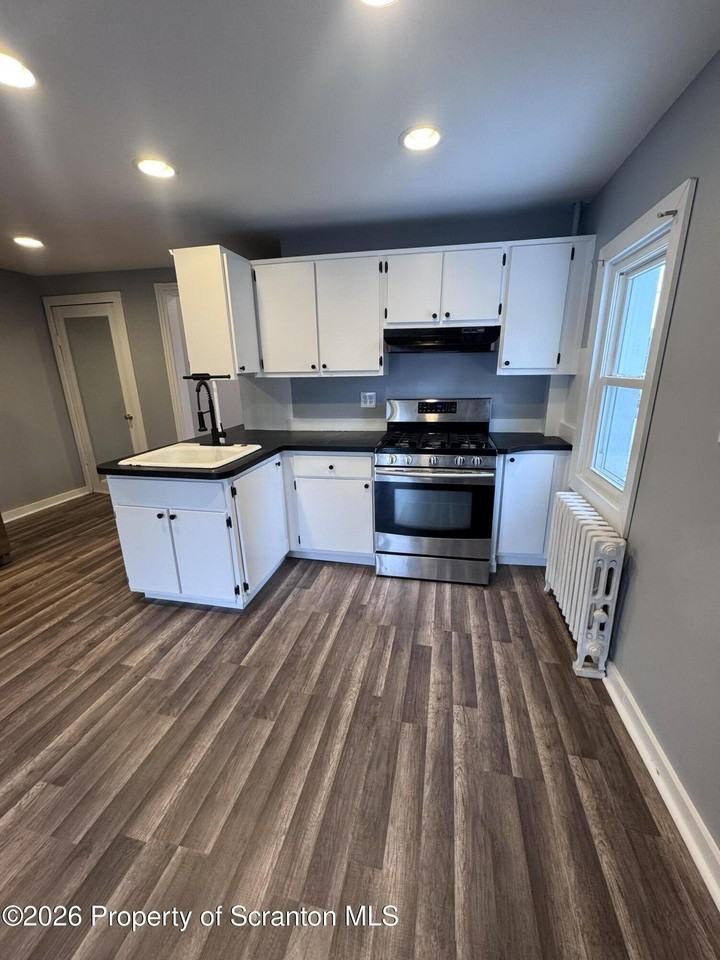 1019 Wheeler Ave - Photo 4 of 13